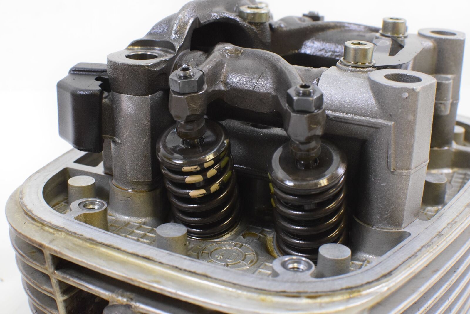1998 'BMW R1100GS R1100 GS 259E Right Cylinderhead Cylinder Head 11121342684 {{ shop.shopifyCountryName }} - Mototech271