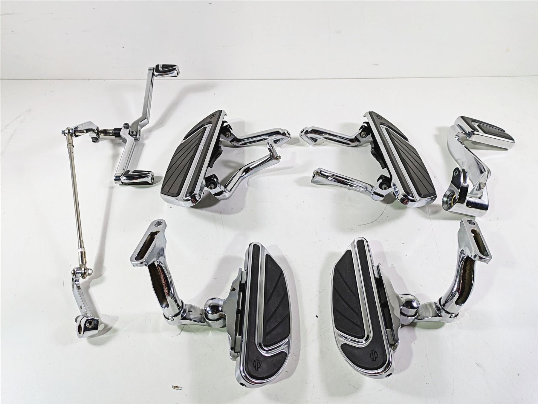 2017 Harley Touring FLHTKSE CVO E-Glide Front Rear Floor Board Set Read 50500384 {{ shop.shopifyCountryName }} - Mototech271
