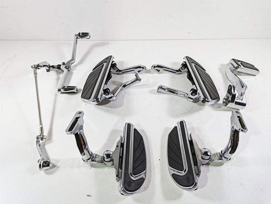 2017 Harley Touring FLHTKSE CVO E-Glide Front Rear Floor Board Set Read 50500384 {{ shop.shopifyCountryName }} - Mototech271