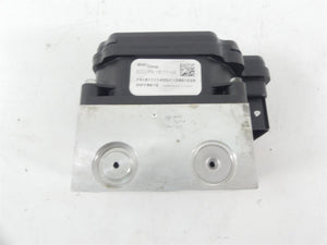 2012 Harley Touring FLHX Street Glide Abs Brake Pump Unit Module 40601-08 | Mototech271