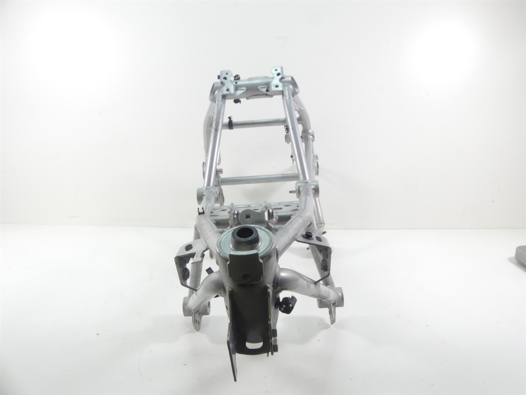 2015 BMW R1200RT K52 Straight Main Frame Chassis - Slvg 46518550716 {{ shop.shopifyCountryName }} - Mototech271