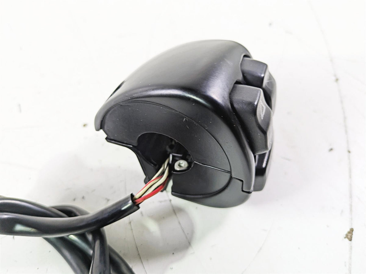 2016 Harley FLSTC Softail Heritage Right Hand Control Switch 71500297 {{ shop.shopifyCountryName }} - Mototech271