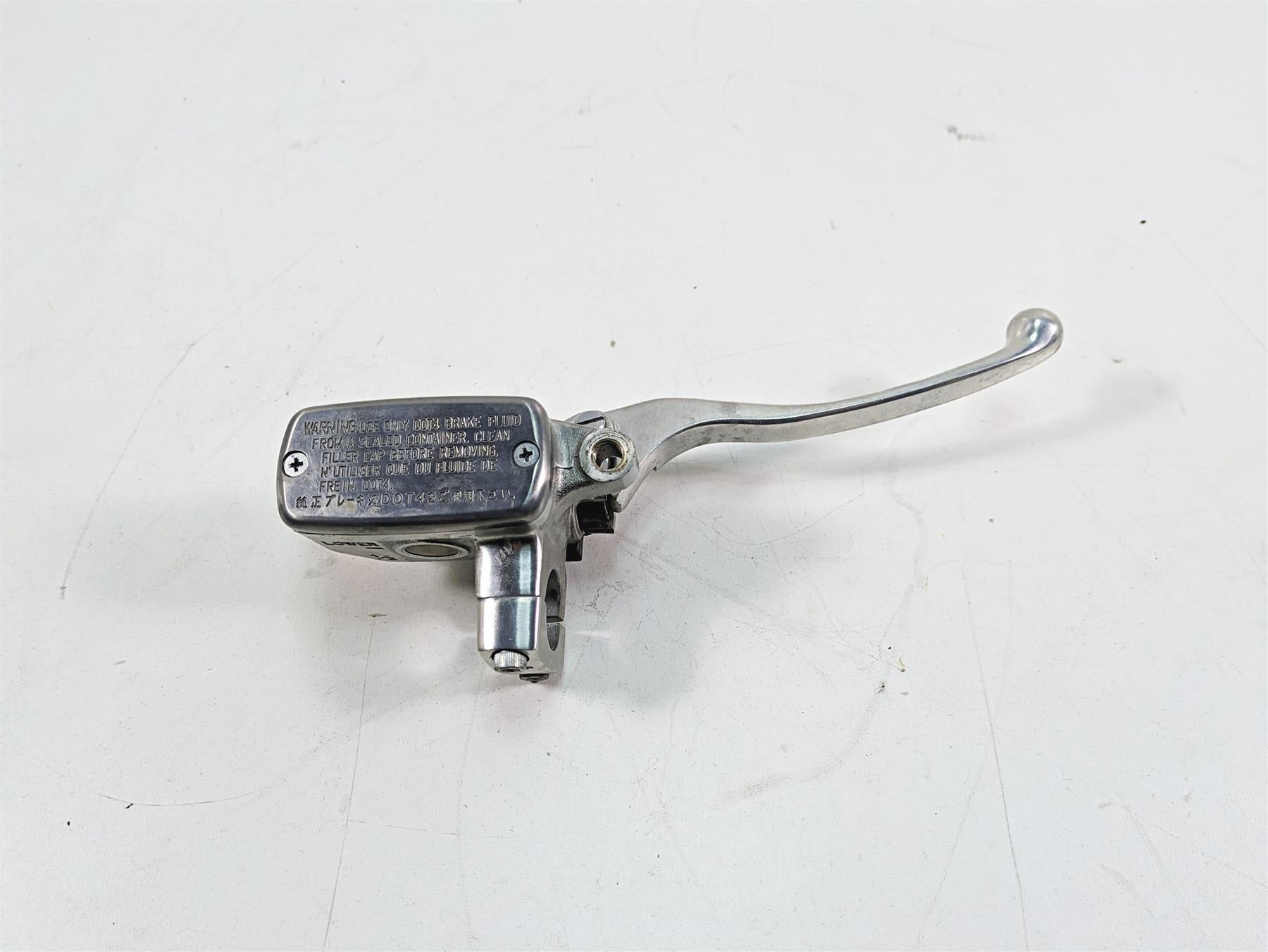 2006 Honda VT1100 C2 Shadow 1/2 Front Brake Master Cylinder 45510-MAH-A81 {{ shop.shopifyCountryName }} - Mototech271
