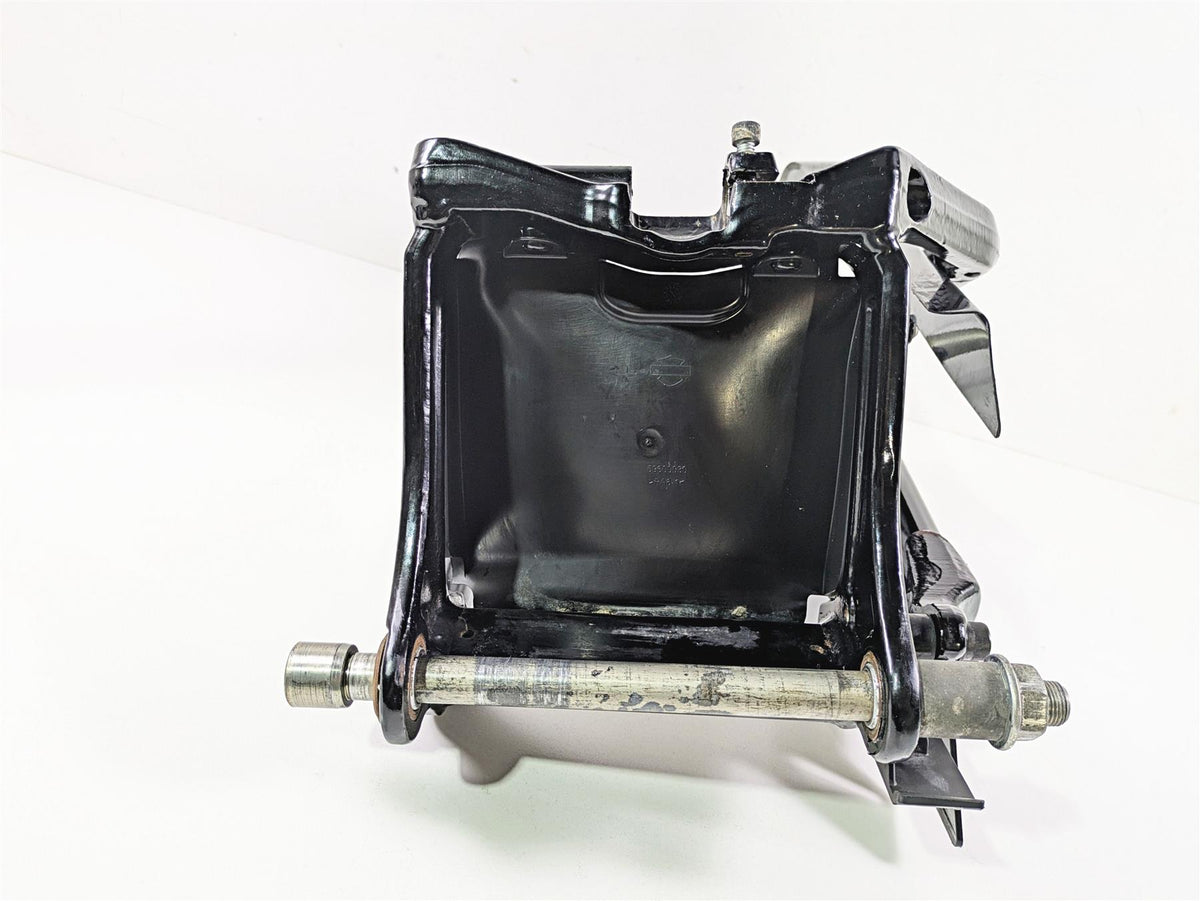 2018 Harley FLHCS Softail Heritage 115th Rear Swingarm & Guards 47400099BHP {{ shop.shopifyCountryName }} - Mototech271