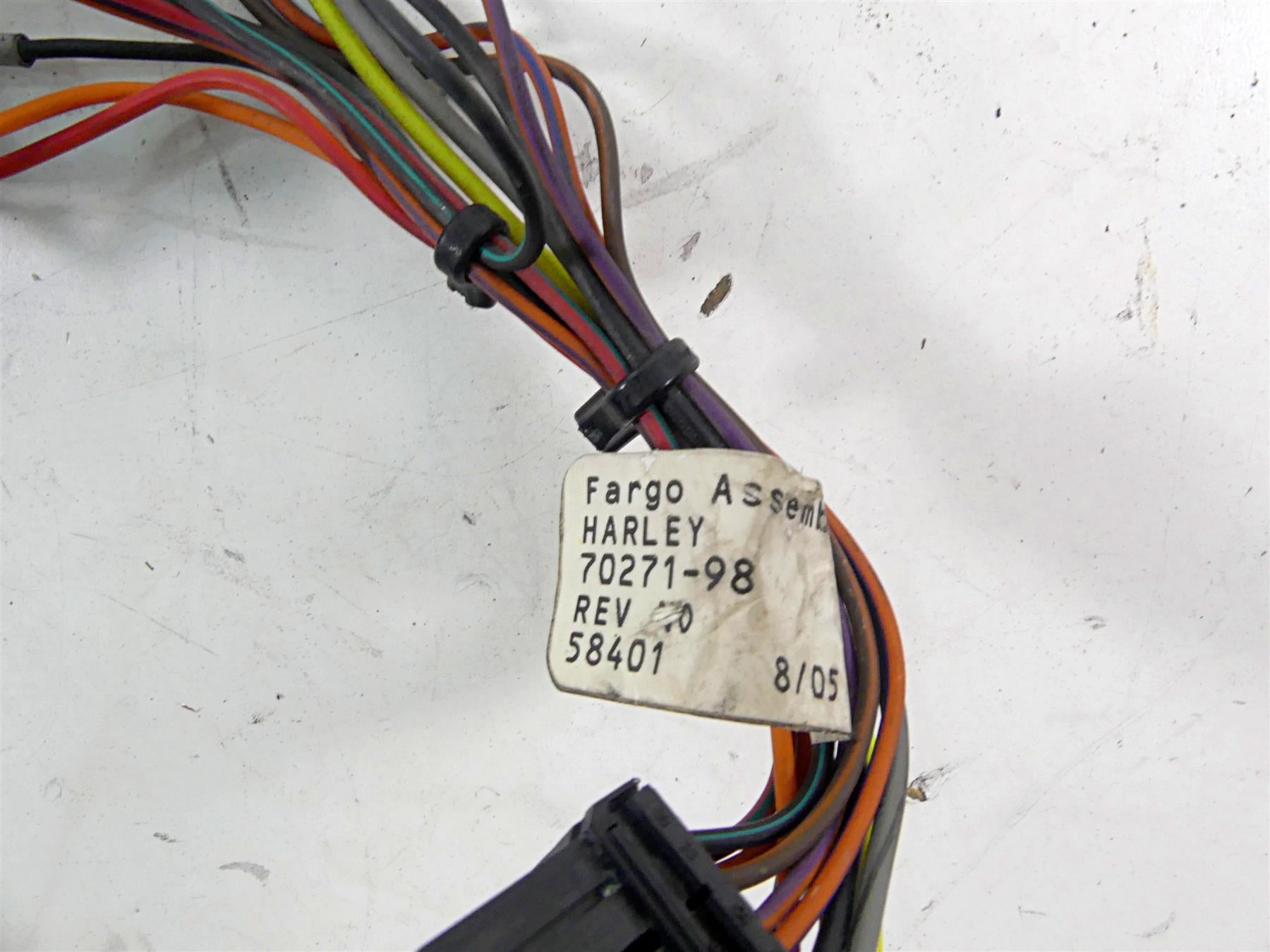 2006 Harley Touring FLHTCU SE E-Glide Auxiliary Spot Spkr Switches Set 70271-98 {{ shop.shopifyCountryName }} - Mototech271