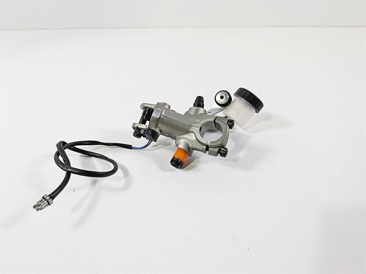 2019 Ducati 959 Panigale Brembo Radial Clutch Master Cylinder 63040603B {{ shop.shopifyCountryName }} - Mototech271