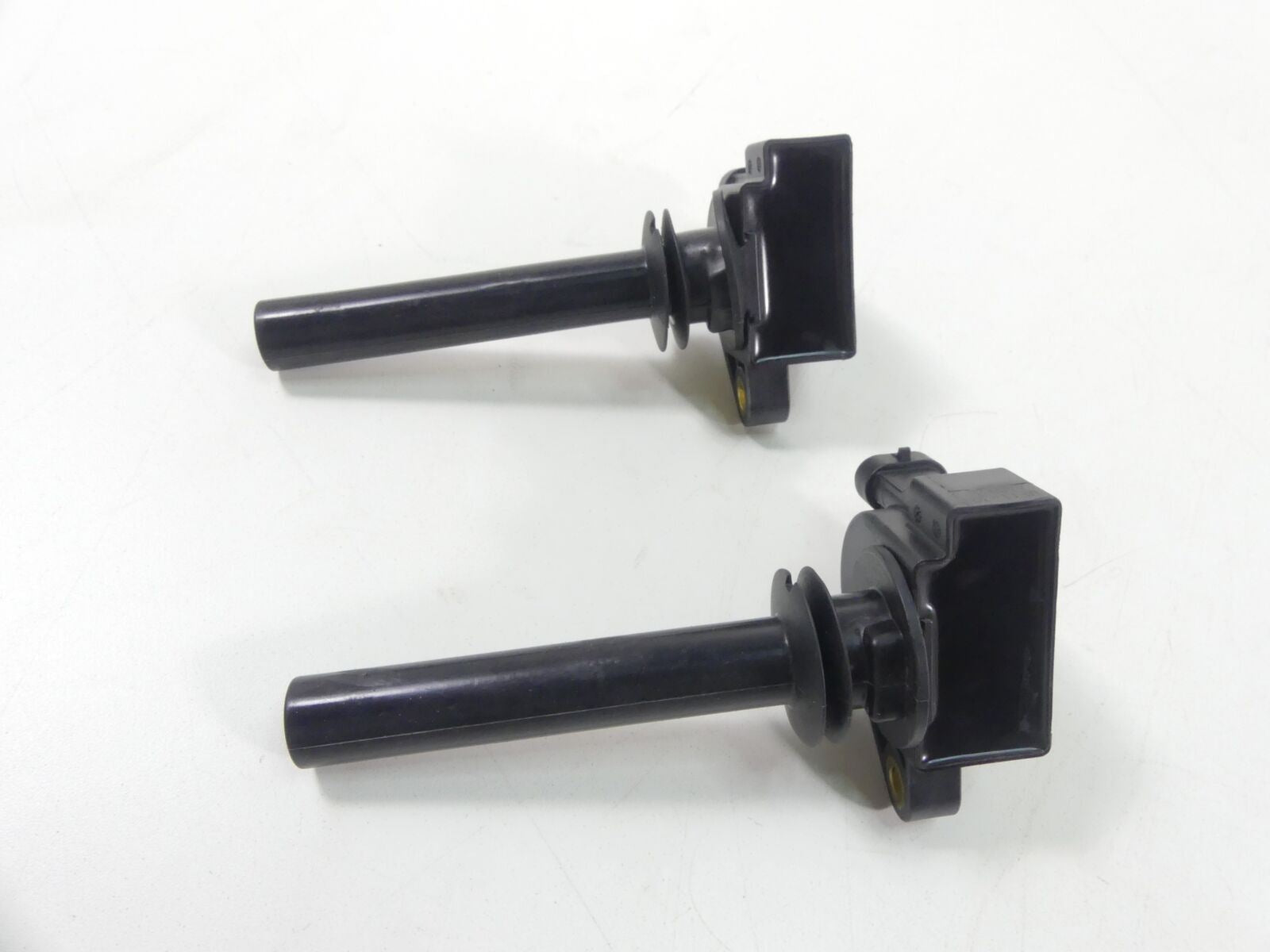 2015 Harley VRSCF Muscle V-Rod Ignition Coils Stick Coil Set 32477-01A {{ shop.shopifyCountryName }} - Mototech271