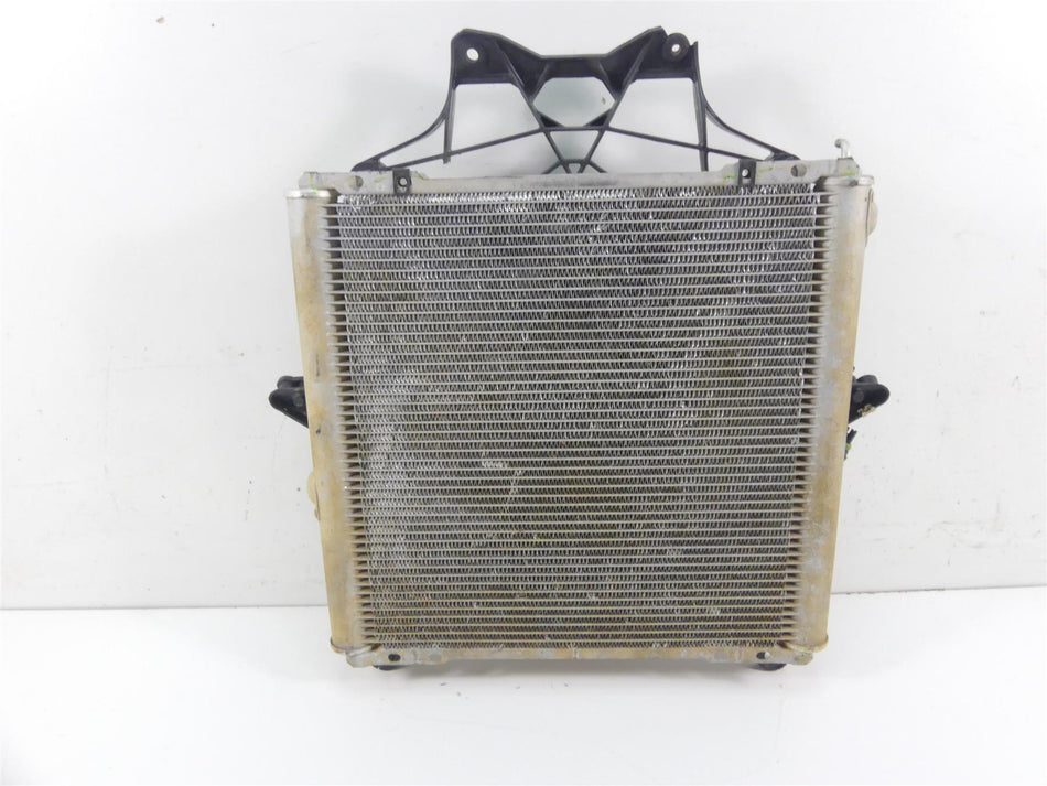 2020 Can Am Maverick X3 XMR Turbo RR Radiator & Fan Set Read 709200703 709200588 {{ shop.shopifyCountryName }} - Mototech271