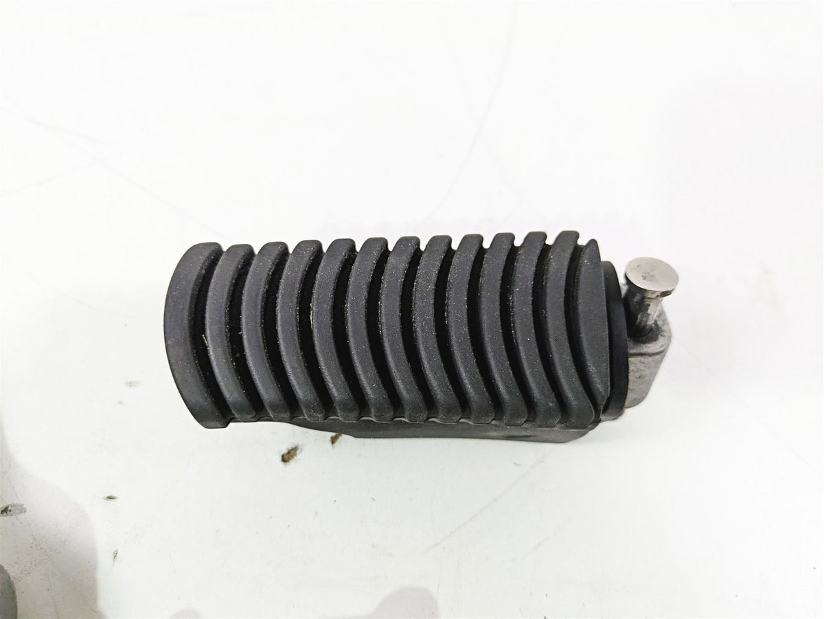 2009 BMW R1200RT K26 Left Footpeg Foot Peg & Gear Shift Lever 46717675289 {{ shop.shopifyCountryName }} - Mototech271