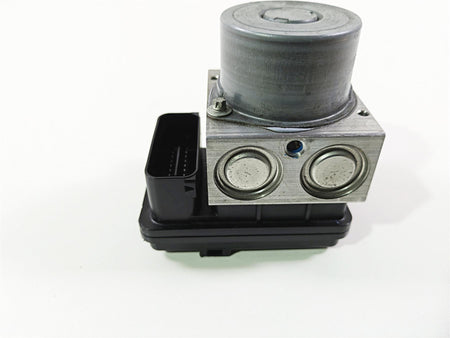 2019 Harley Softail FXDR 114 Abs Brake Pump Unit Module 41100043C {{ shop.shopifyCountryName }} - Mototech271