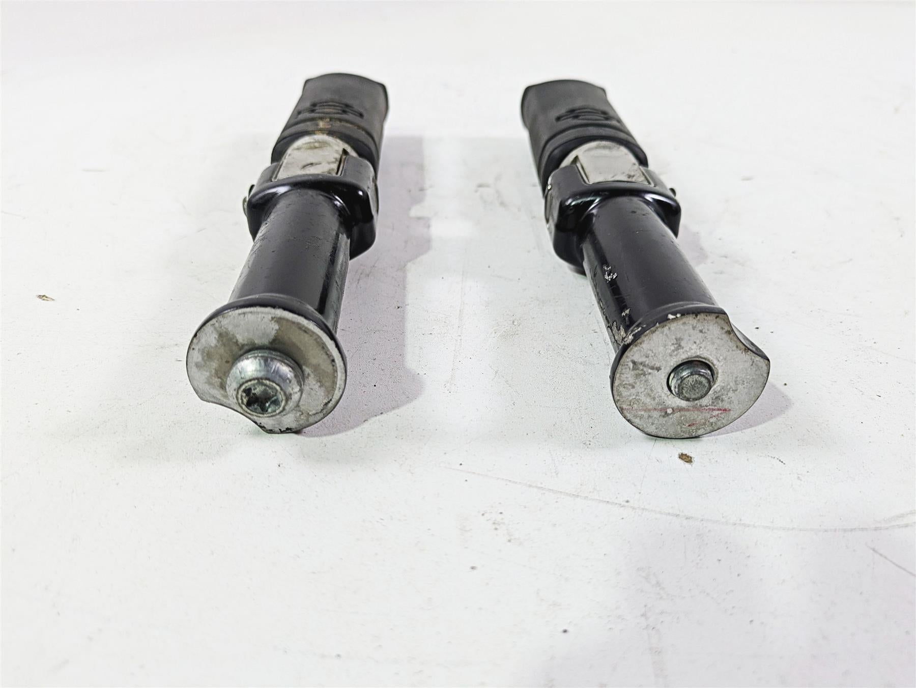2018 Harley FXBR Softail Breakout Rear Passenger Foot Peg Set - Read 50500744 {{ shop.shopifyCountryName }} - Mototech271
