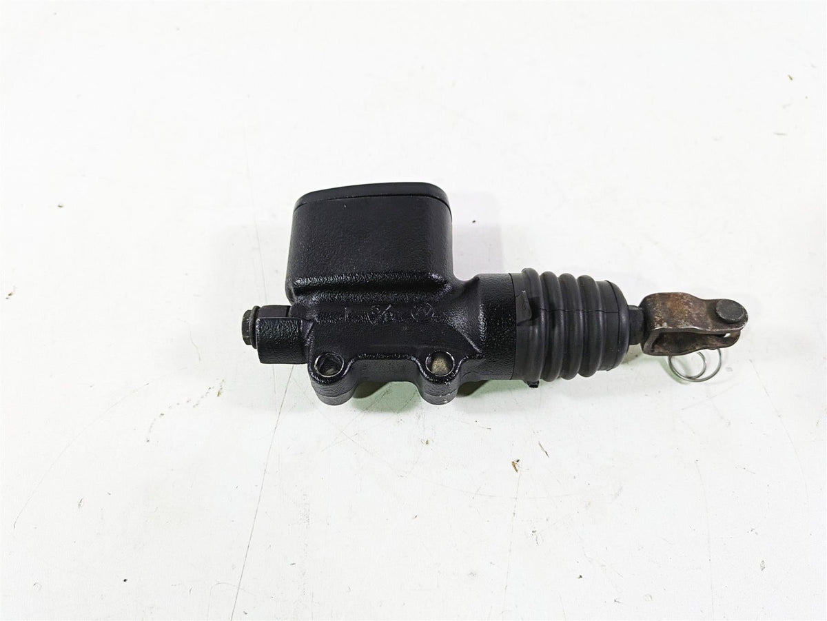 2018 Harley Softail FXFBS Fat Bob Rear Brake Master Cylinder 5/8" 41700460 {{ shop.shopifyCountryName }} - Mototech271