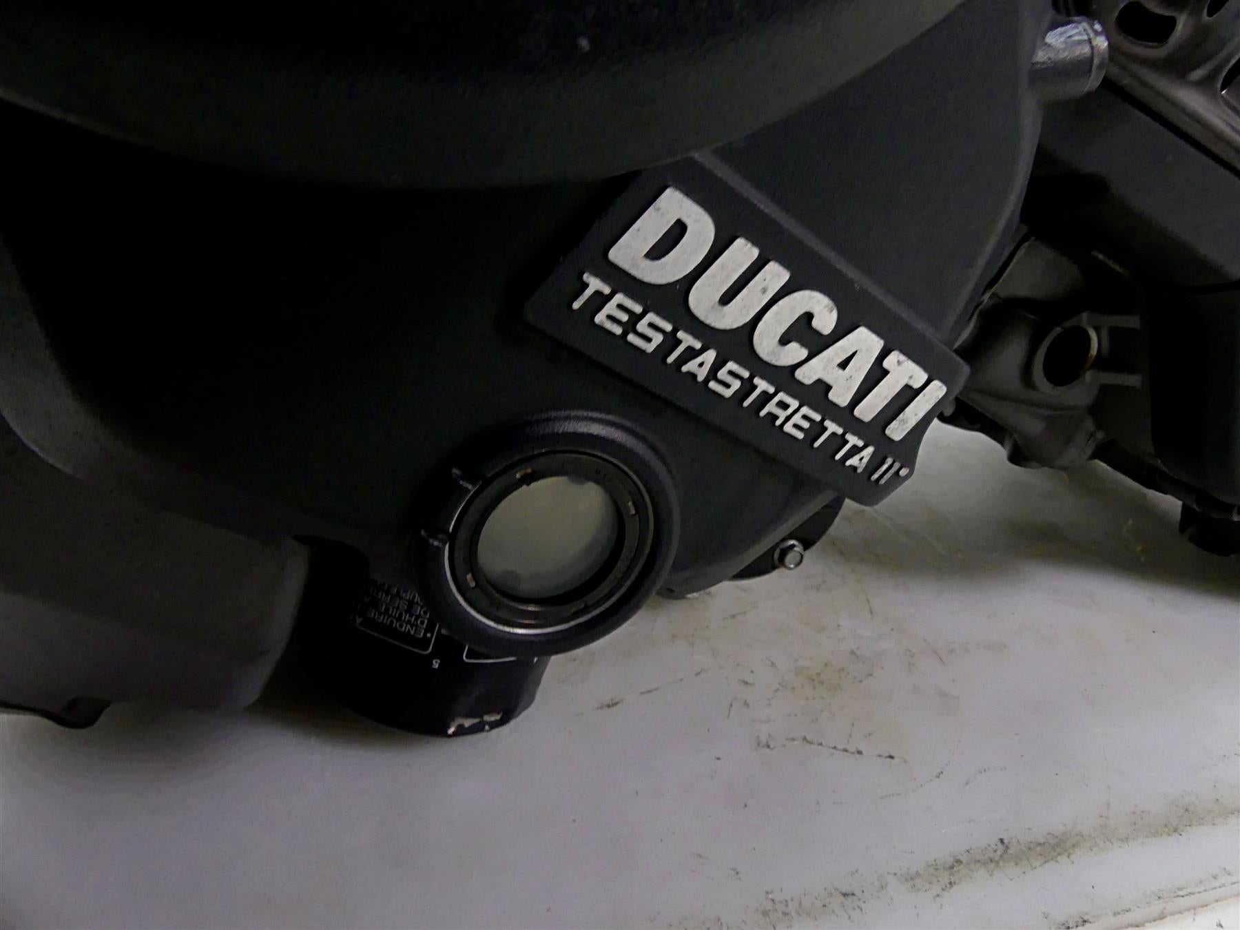 2013 Ducati Diavel Red Running Testastretta 11 Engine Motor 13K -Video 22522801A {{ shop.shopifyCountryName }} - Mototech271