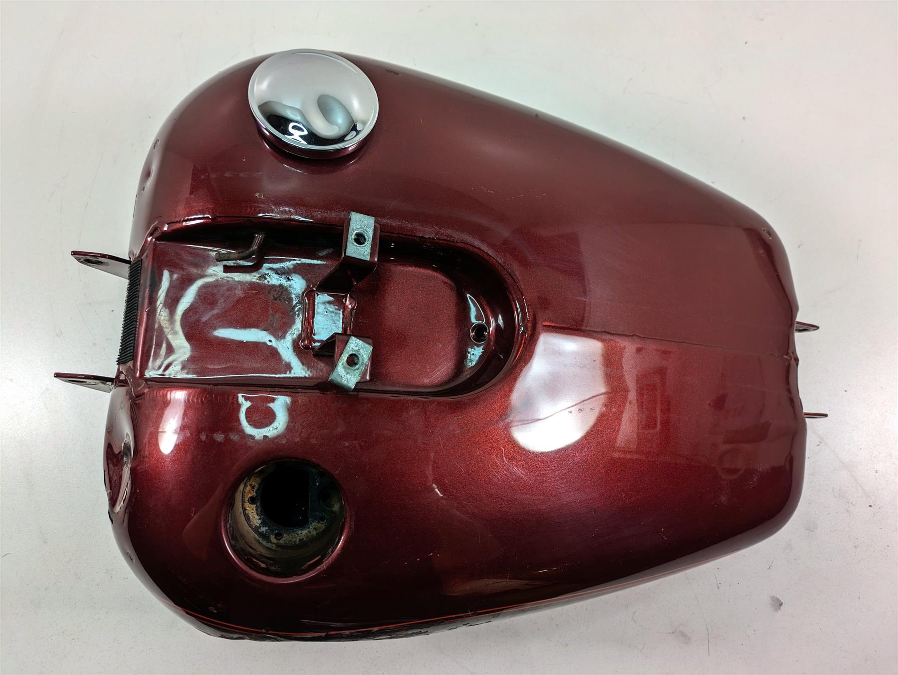 2000 Harley Dyna FXDL Low Rider Fuel Gas Petrol Tank -Dented 61054-96 {{ shop.shopifyCountryName }} - Mototech271