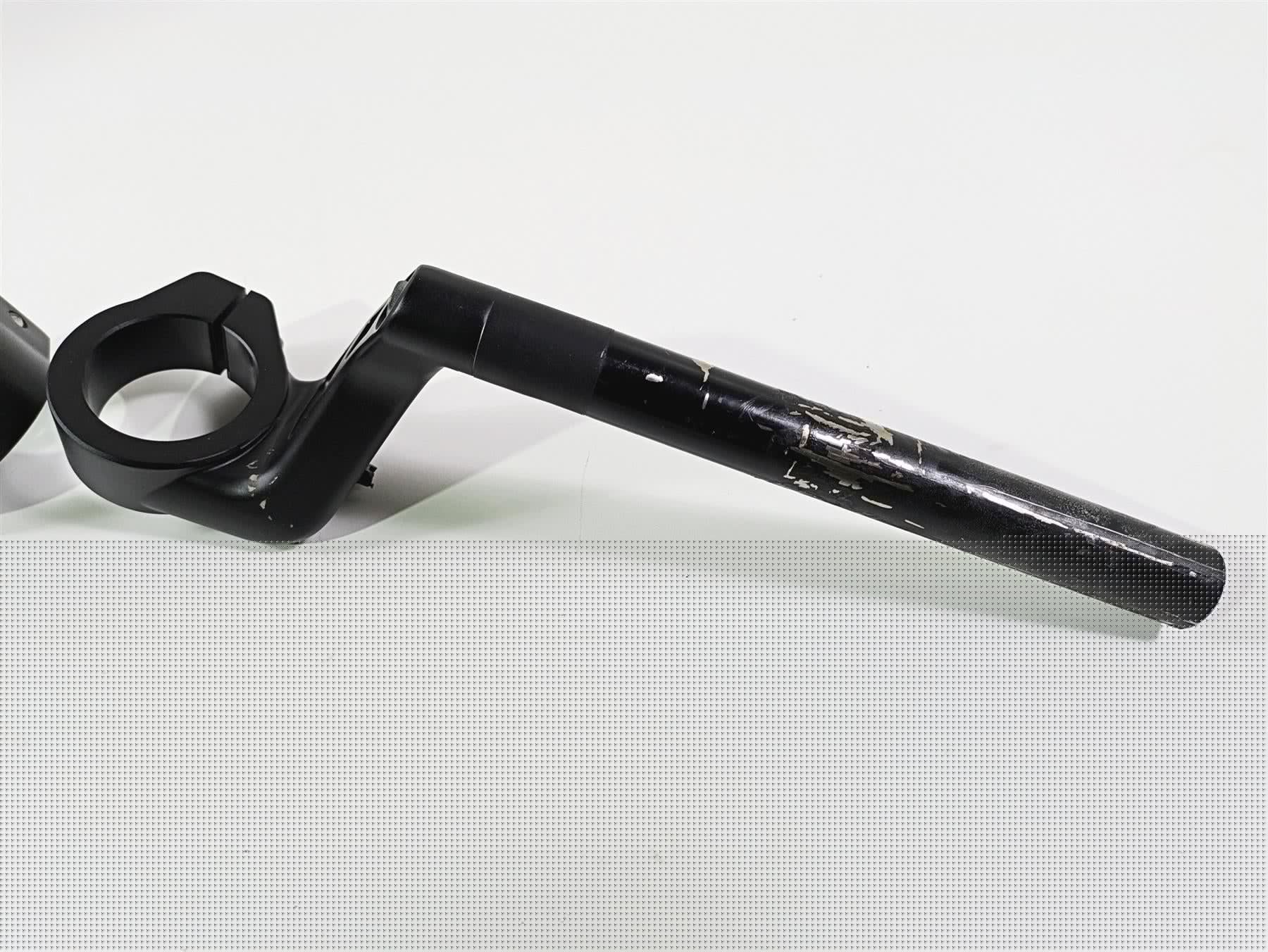 2019 Harley Softail FXDR 114 Clip On Left Right Handlebar Set 55900132 55900131 {{ shop.shopifyCountryName }} - Mototech271