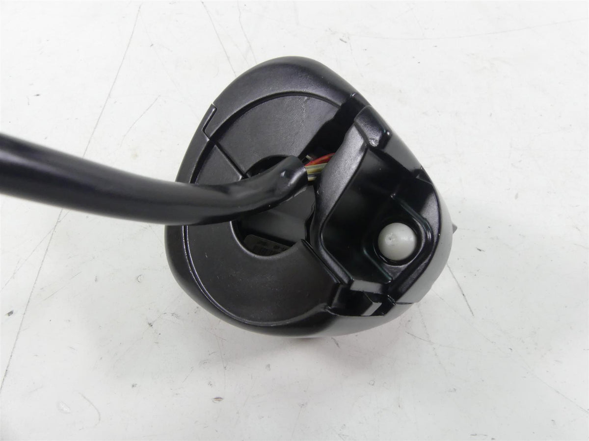 2017 Harley FXSE CVO Pro Street Breakout Right Hand Control Switch 71500423 {{ shop.shopifyCountryName }} - Mototech271