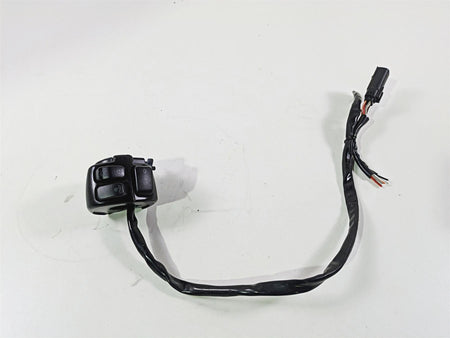 2011 Harley FXDC Dyna Super Glide Right Hand Control Switch - Read 71684-06A {{ shop.shopifyCountryName }} - Mototech271