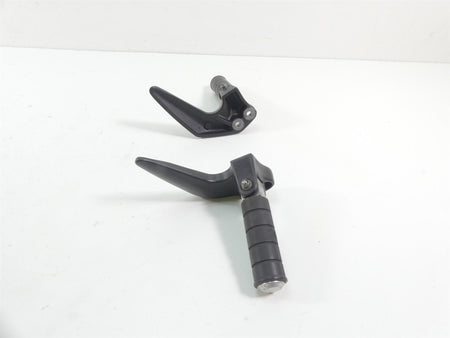 2007 Yamaha XVS1300 V-Star Rear Passenger Foot Peg Footpeg Set 3D8-27430-00-00 {{ shop.shopifyCountryName }} - Mototech271