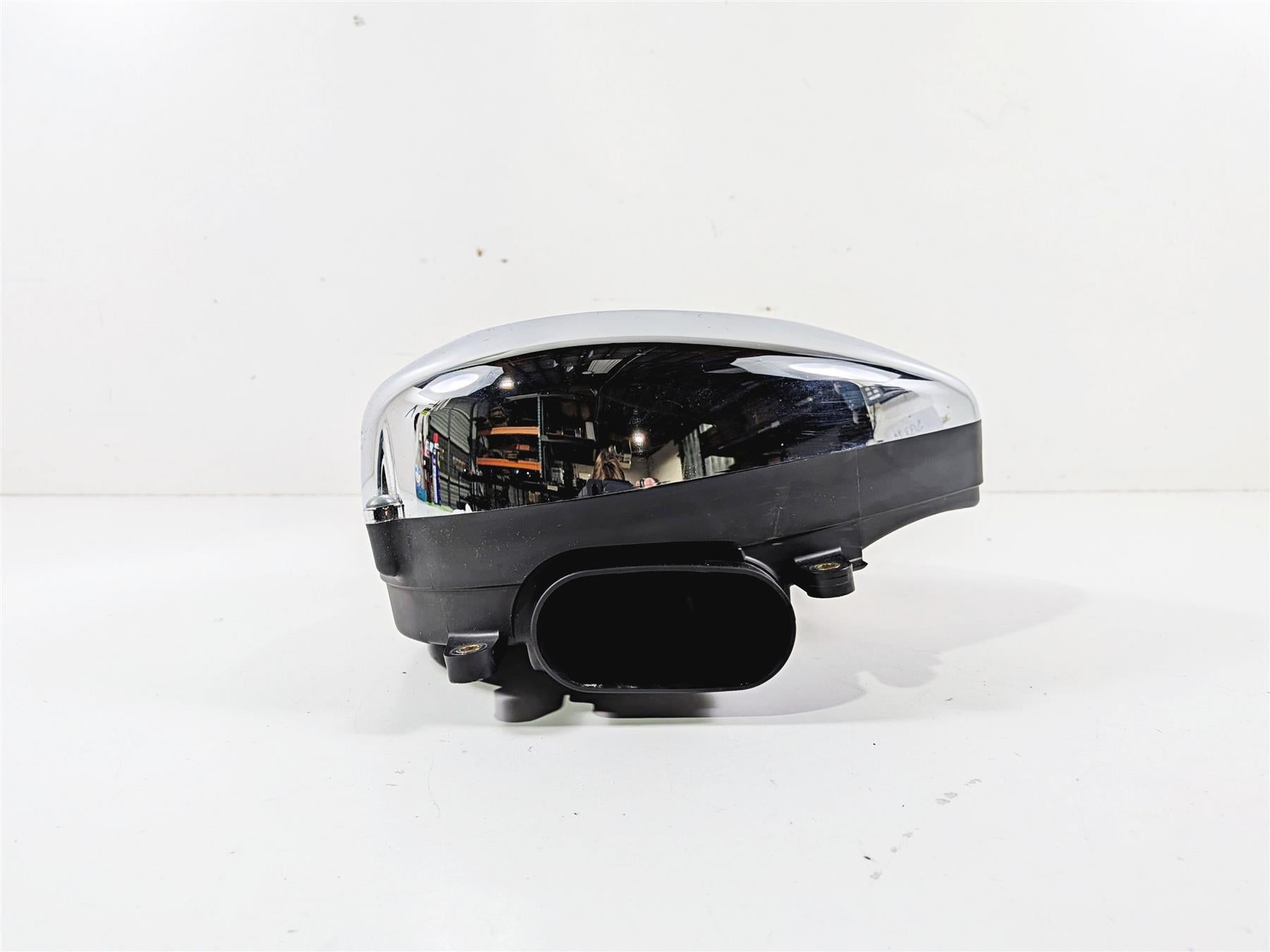 2005 Suzuki VZ800 M50 Boulevard Air Cleaner Case & Chrome Cover 13701-39G01 {{ shop.shopifyCountryName }} - Mototech271