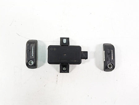 2016 BMW R1200R K53 Tire Pressure Sensors & Rdc Module 36318532732 65758546222 {{ shop.shopifyCountryName }} - Mototech271