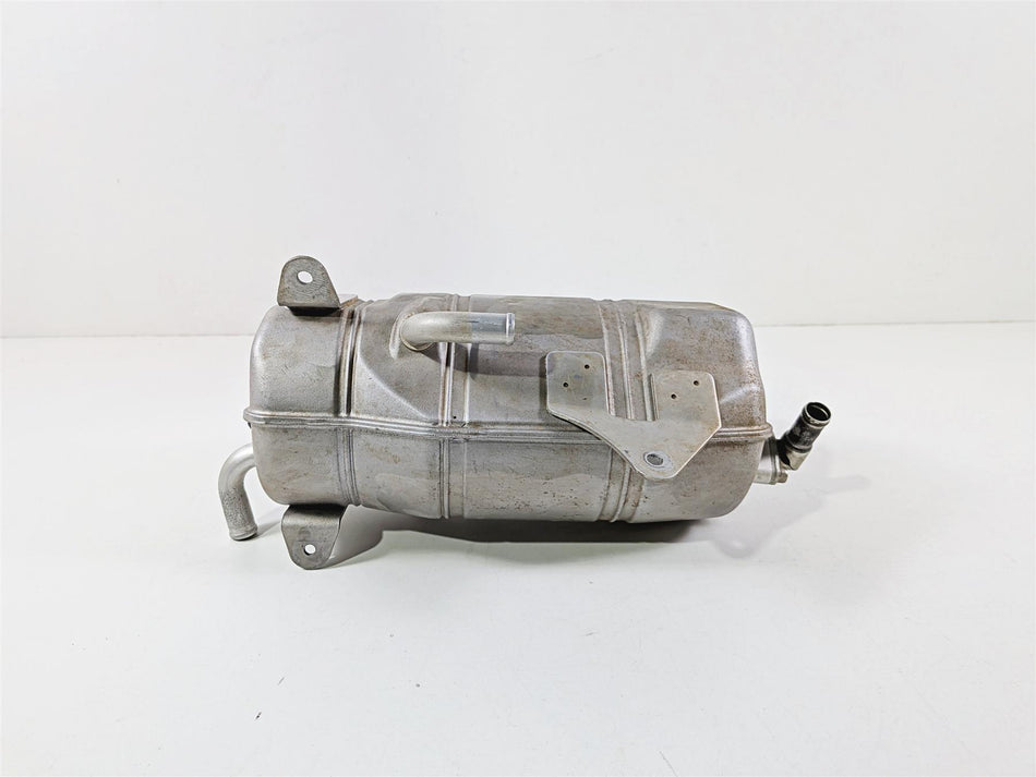 2021 Yamaha YXZ1000R EPS SS SE Oil Tank Reservoir 2HC-21751-01-00 2HC-21751-02 {{ shop.shopifyCountryName }} - Mototech271