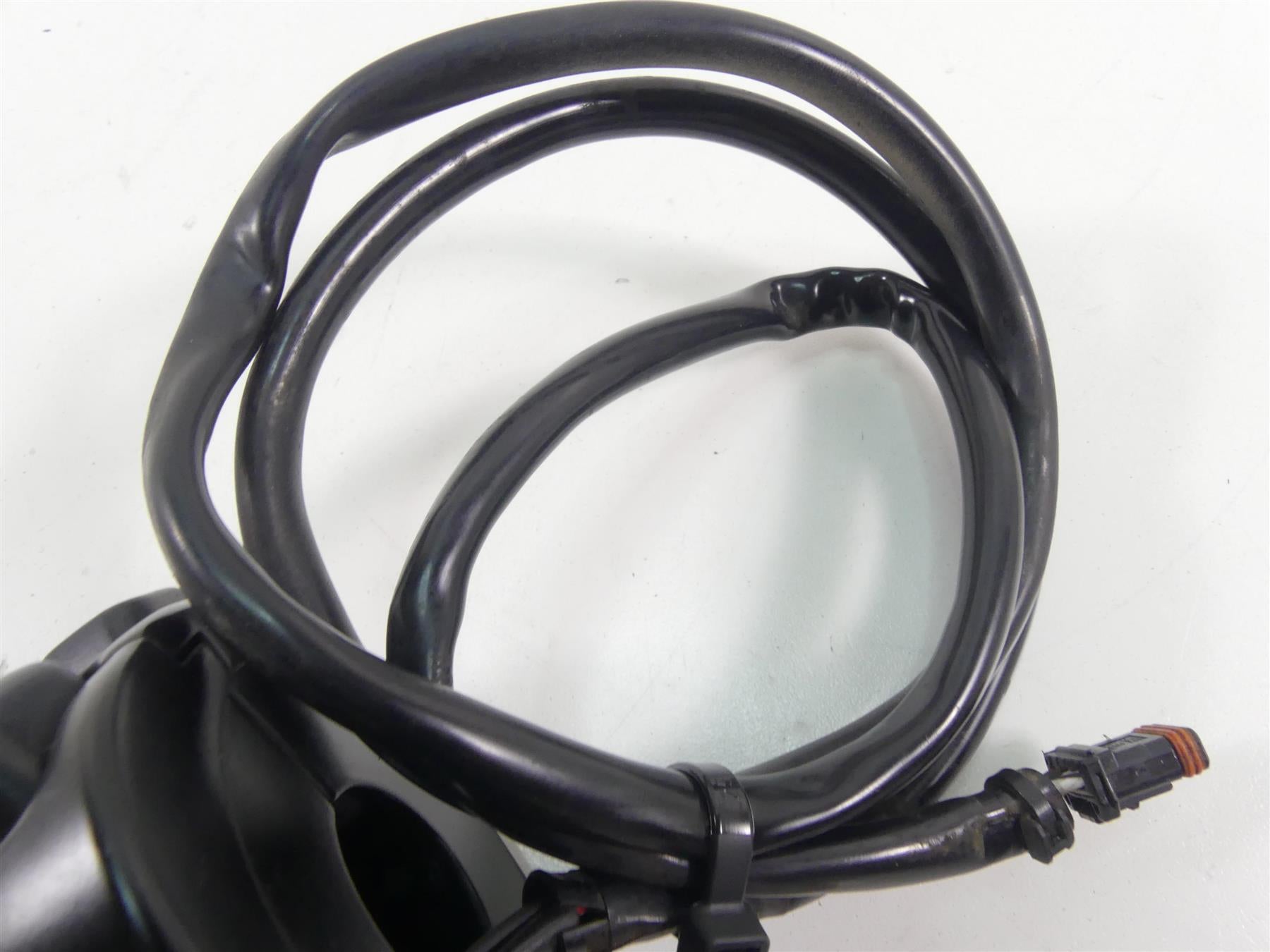 2014 Harley FXDF Dyna Fat Bob Left Control Switch + Turn Signal Blinker 72945-12 {{ shop.shopifyCountryName }} - Mototech271