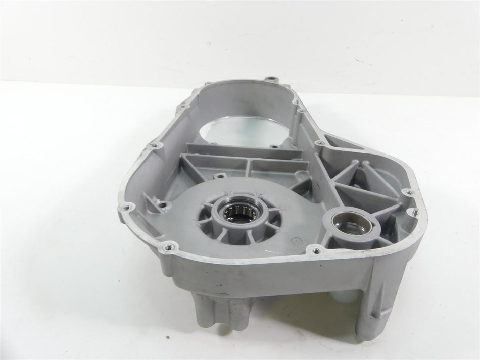 2004 Harley FLHTC SE CVO Electra Glide Inner Primary Drive Clutch Cover 60677-01 {{ shop.shopifyCountryName }} - Mototech271