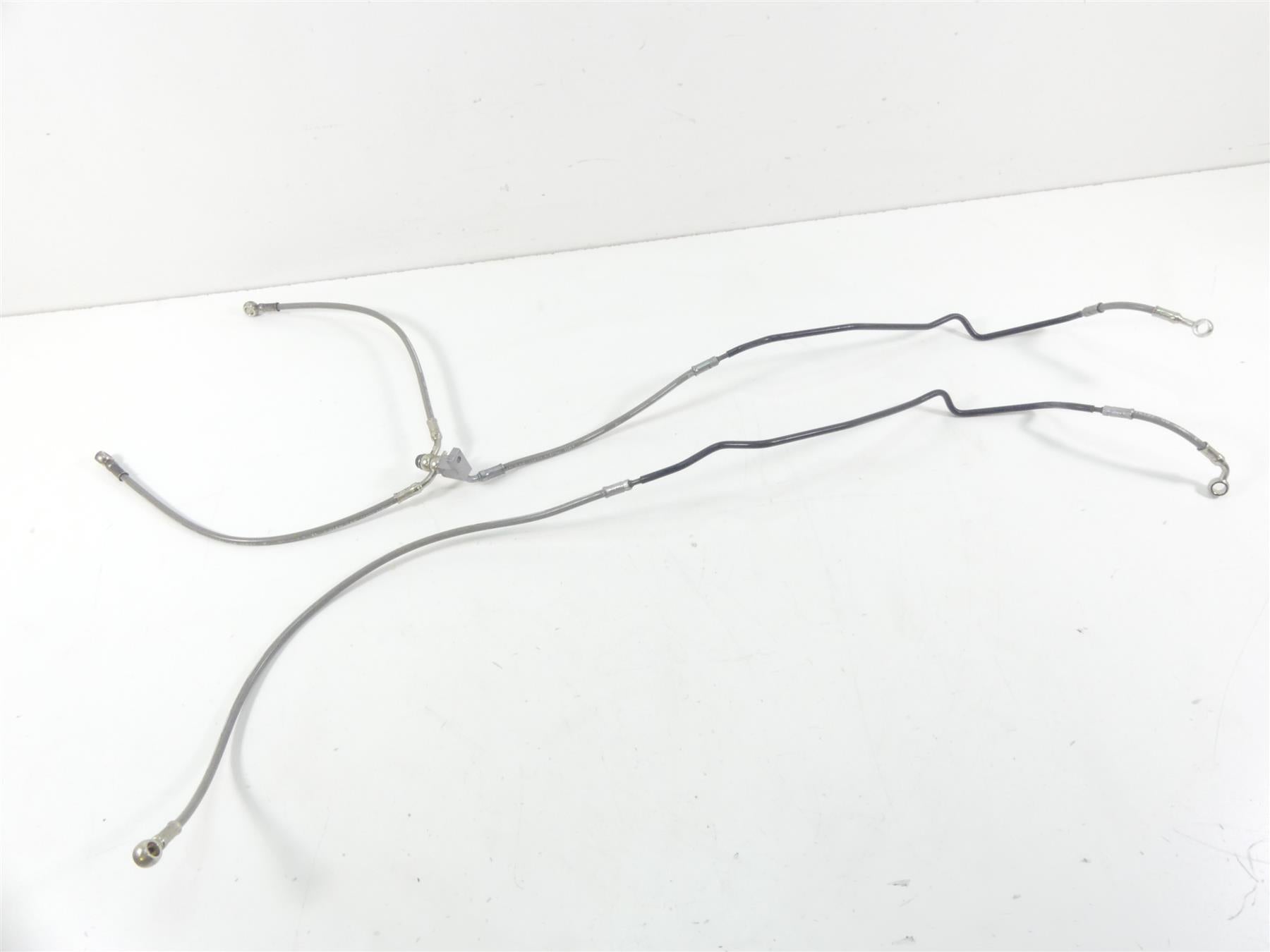2018 Triumph Street Triple 765RS Front Abs Brake Line Hose Set T2021506 T2022708