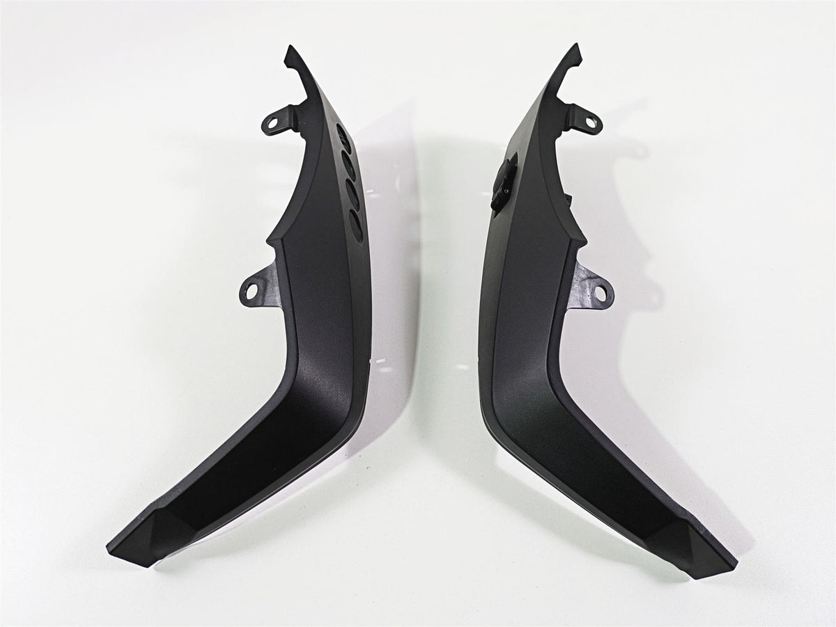 2019 BMW R1250RT K52 Left Right Infill Cover Fairing Set 46638566226 46638566225 {{ shop.shopifyCountryName }} - Mototech271
