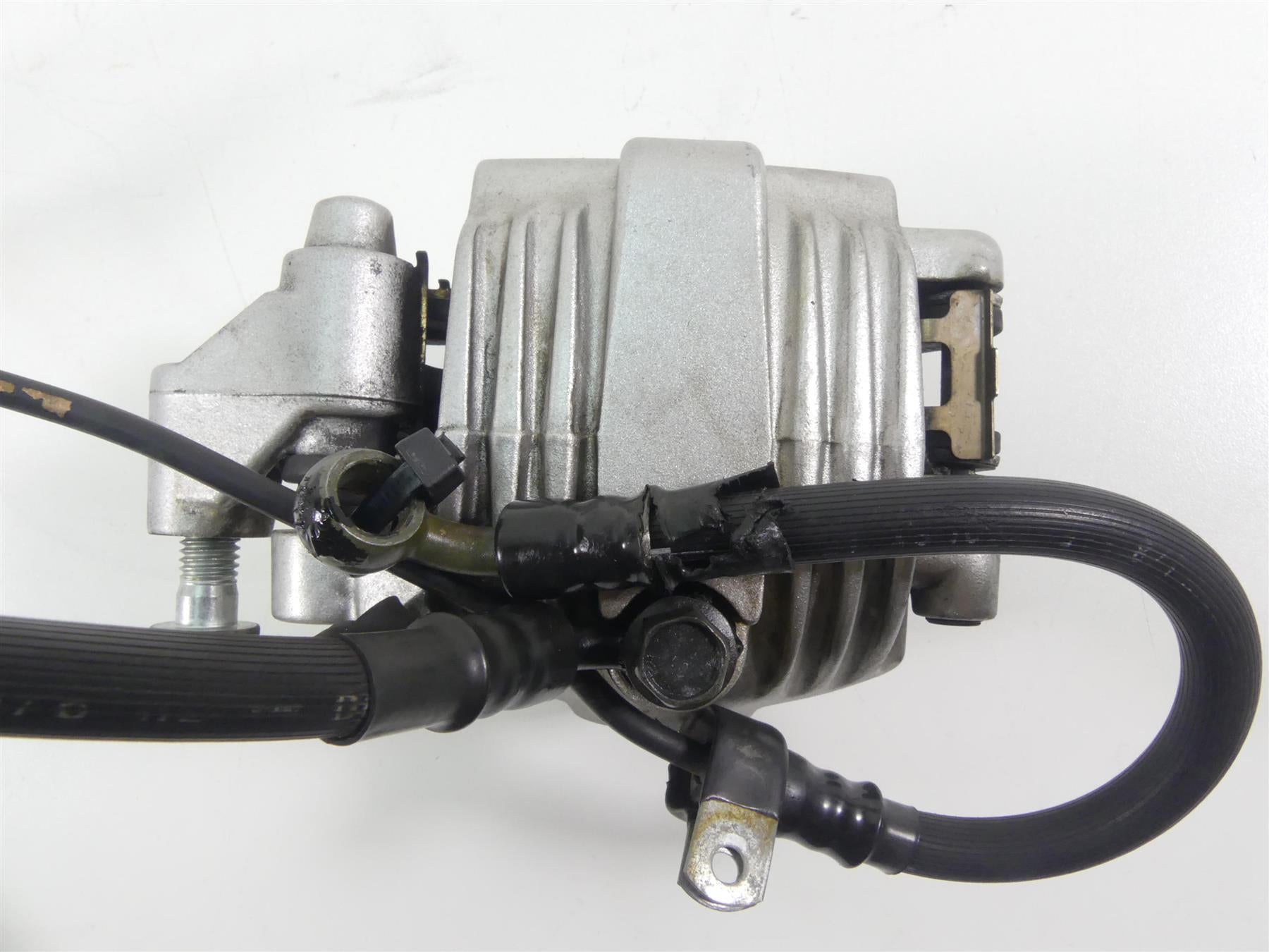 2006 Harley Sportster XL1200 Custom Front Brake Caliper + Line 44121-04A {{ shop.shopifyCountryName }} - Mototech271