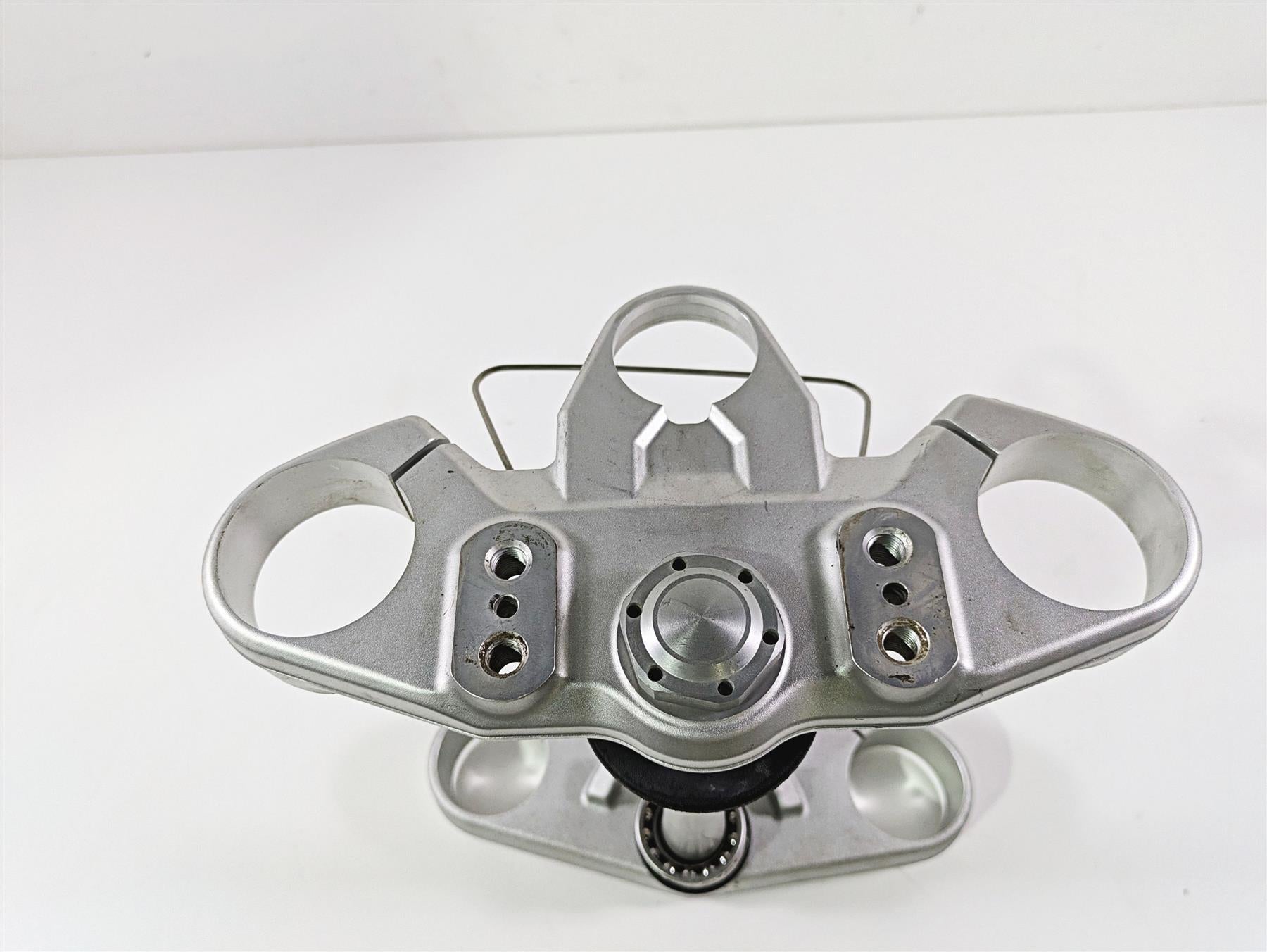 2015 Triumph Tiger Explorer XC Lower Upper Triple Tree Set T2041550 T2041622 {{ shop.shopifyCountryName }} - Mototech271