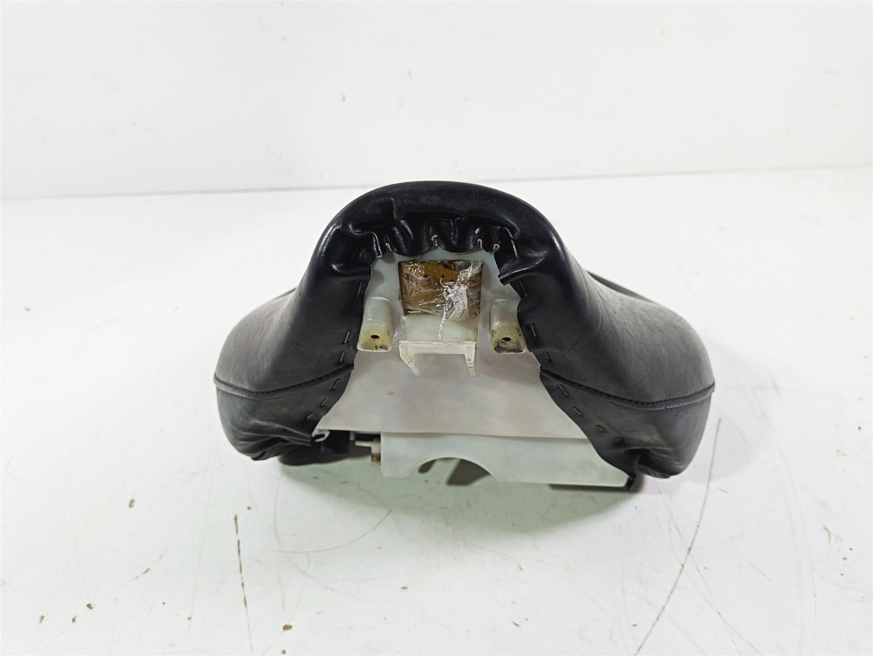 2005 Yamaha XVS650 V-Star Driver Seat Saddle 5BN-24710-10-00 5BN-24710-11-00 {{ shop.shopifyCountryName }} - Mototech271