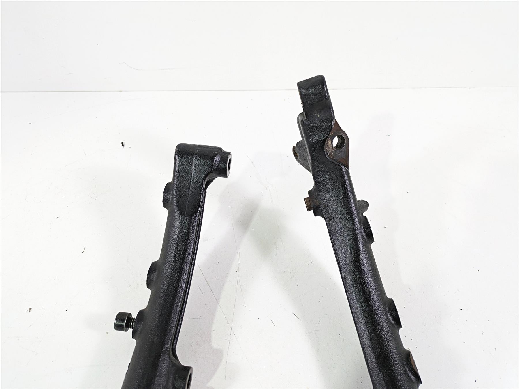 2018 Indian Chieftain Dark Horse Front Frame Rail Downtube Set 1018970 1026128 {{ shop.shopifyCountryName }} - Mototech271