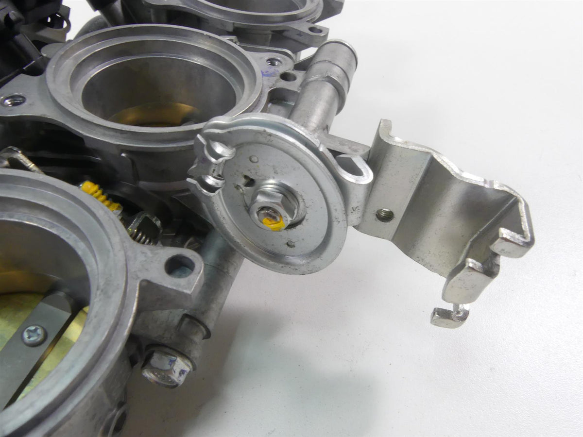 2013 Triumph Street Triple 675R Keihin Throttle Body Fuel Injectors T1241675 {{ shop.shopifyCountryName }} - Mototech271