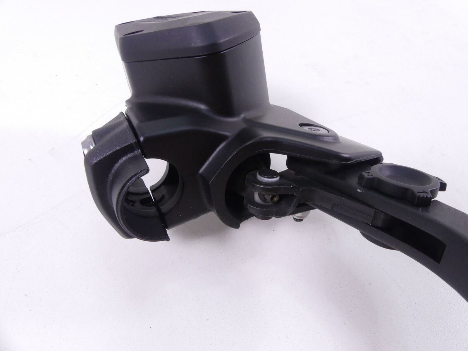 2017 BMW R1200 RT RTW K52 Front Brake Master Cylinder 32728559604 {{ shop.shopifyCountryName }} - Mototech271