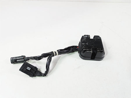 2017 Indian Chieftain Limited Rectifier Voltage Regulator 4014300 {{ shop.shopifyCountryName }} - Mototech271