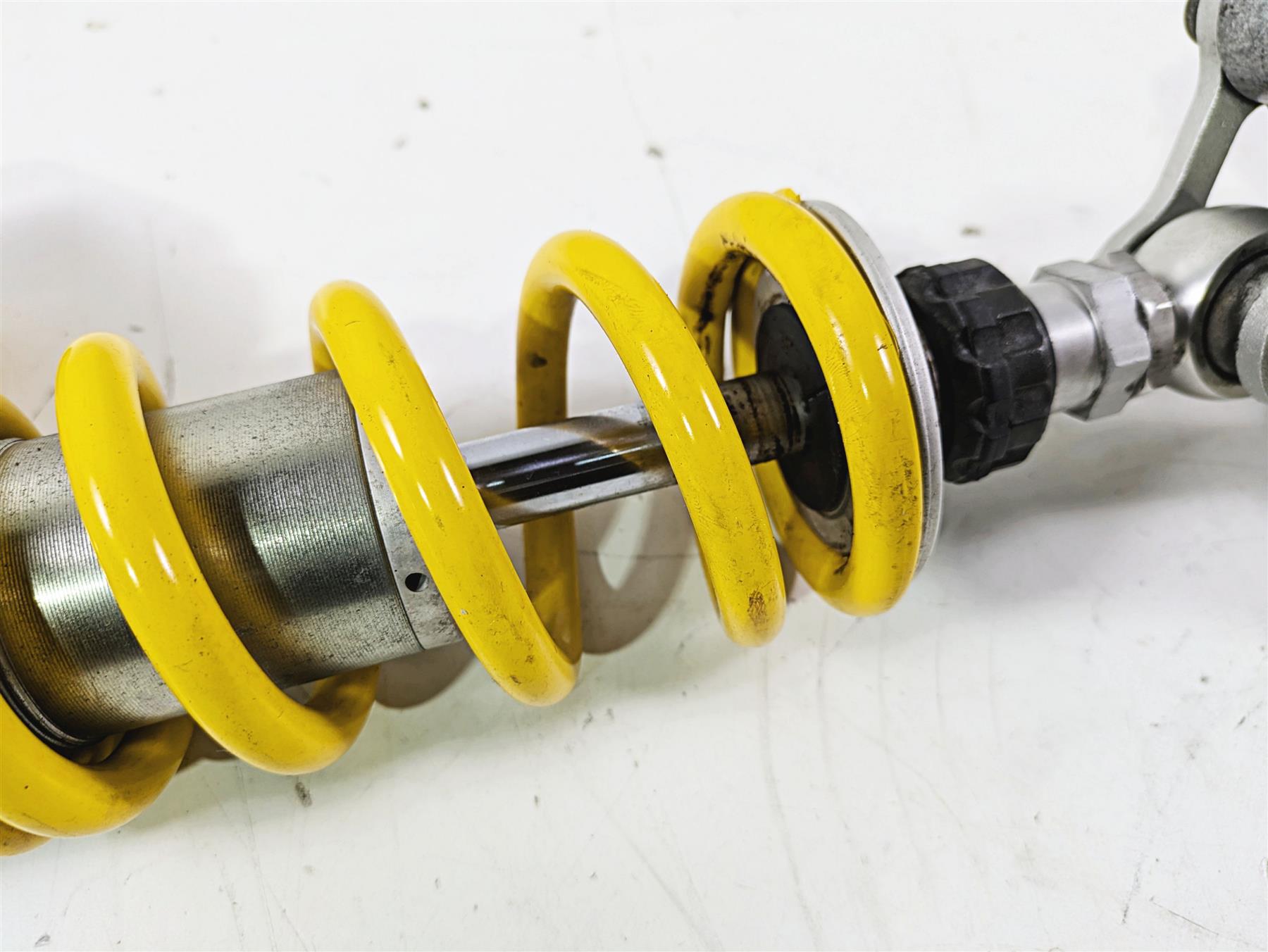 2008 Aprilia RSVR 1000 Factory Straight Sachs Rear Shock Damper AP8163125 {{ shop.shopifyCountryName }} - Mototech271