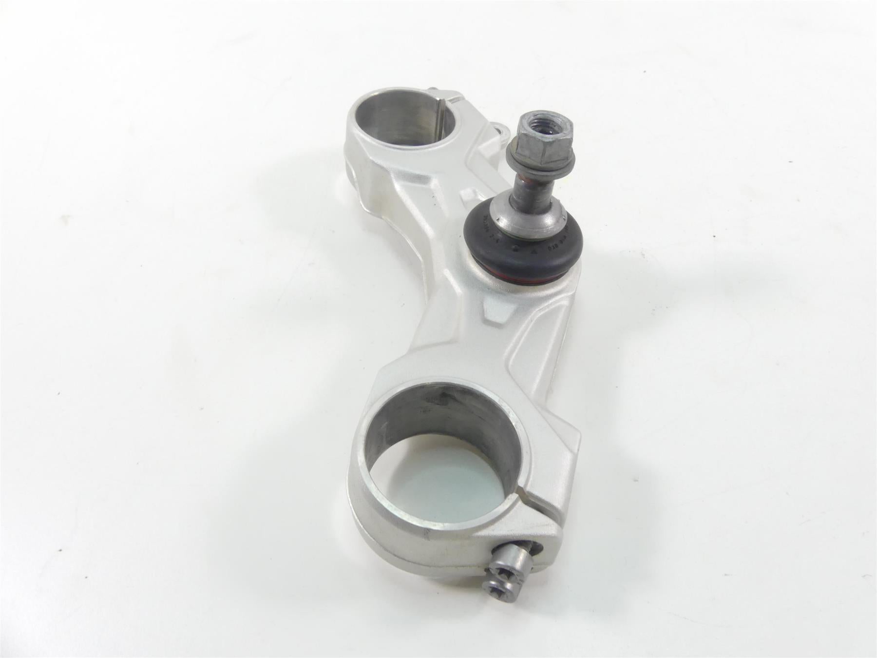 2019 BMW R1250GS K50 Lower Triple Tree Steering Clamp 31429467888 31429443337 {{ shop.shopifyCountryName }} - Mototech271