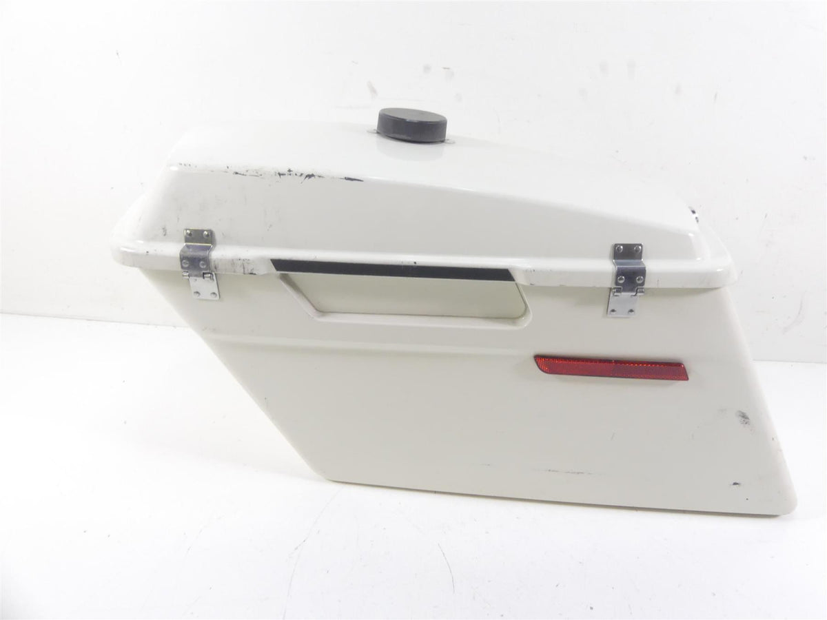 2012 Harley Touring FLHTP Electra Glide Left Saddlebag Saddle Bag -Read 90796-93 {{ shop.shopifyCountryName }} - Mototech271