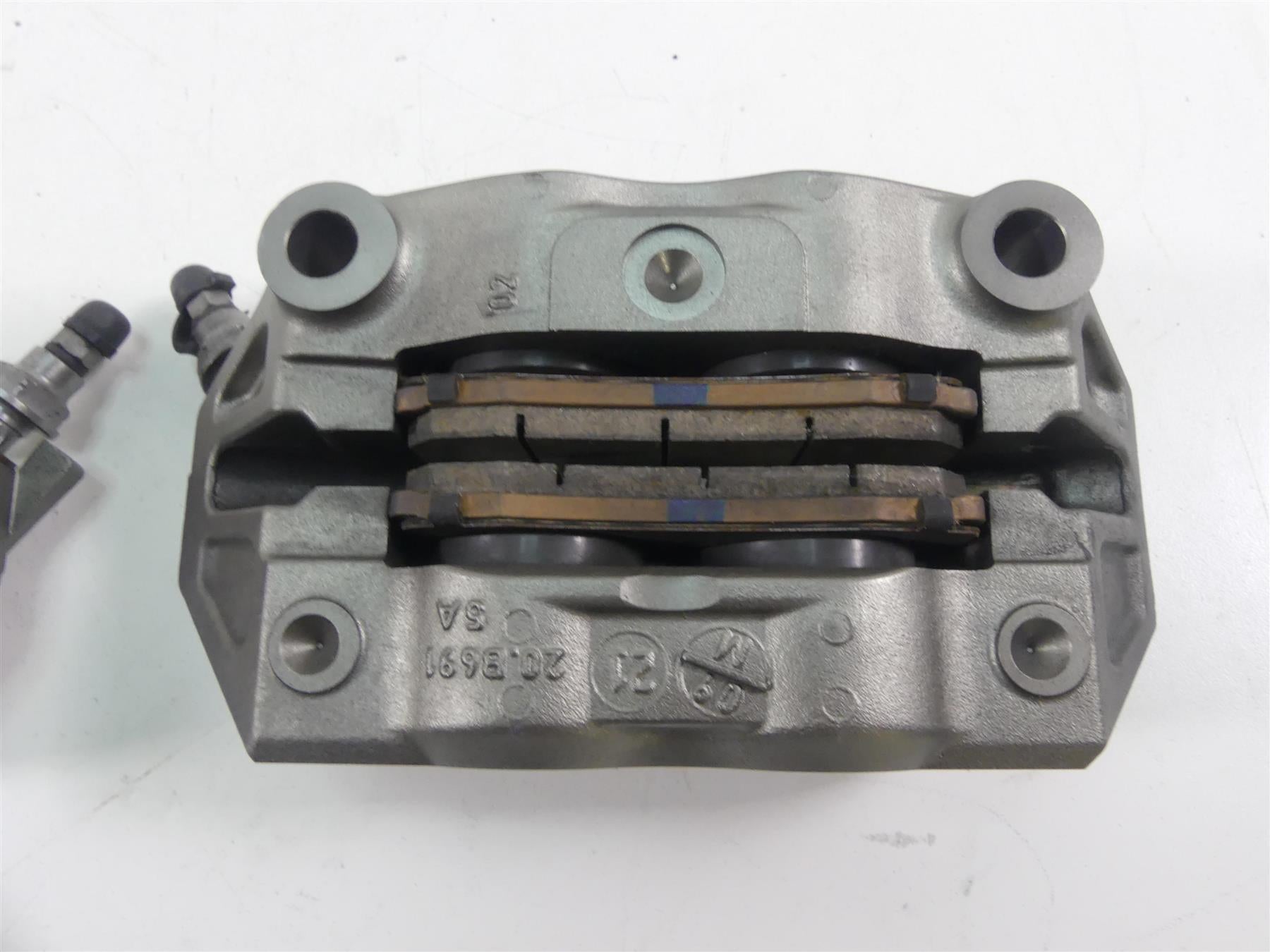 2022 Indian FTR1200 S Front Brembo Brake Caliper Set 100mm 973mi Only 1913643 {{ shop.shopifyCountryName }} - Mototech271