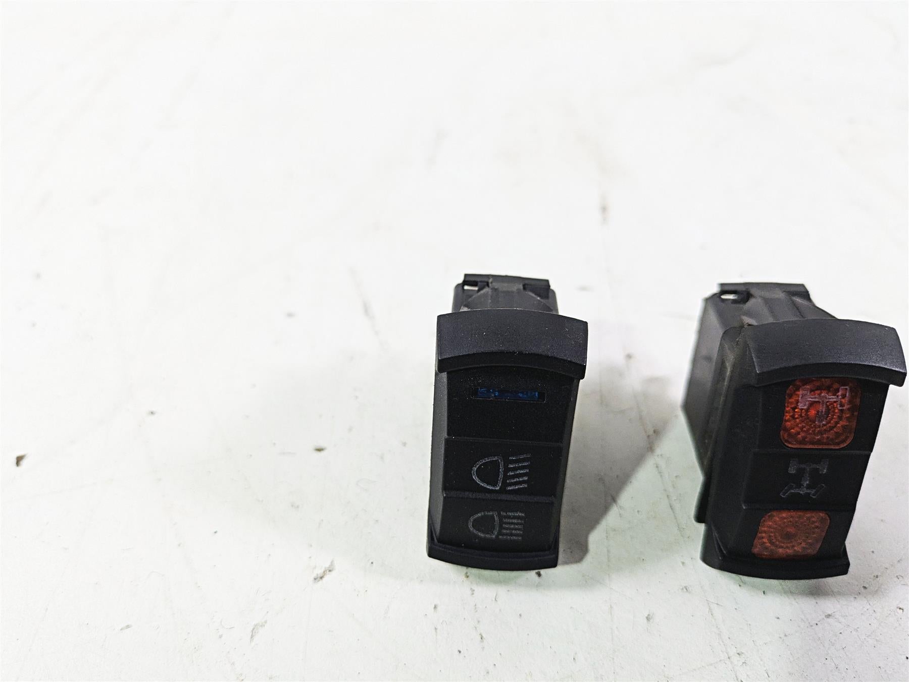 2020 Polaris General 1000 EPS Awd & Light Switch Set 4014069 4014611 {{ shop.shopifyCountryName }} - Mototech271