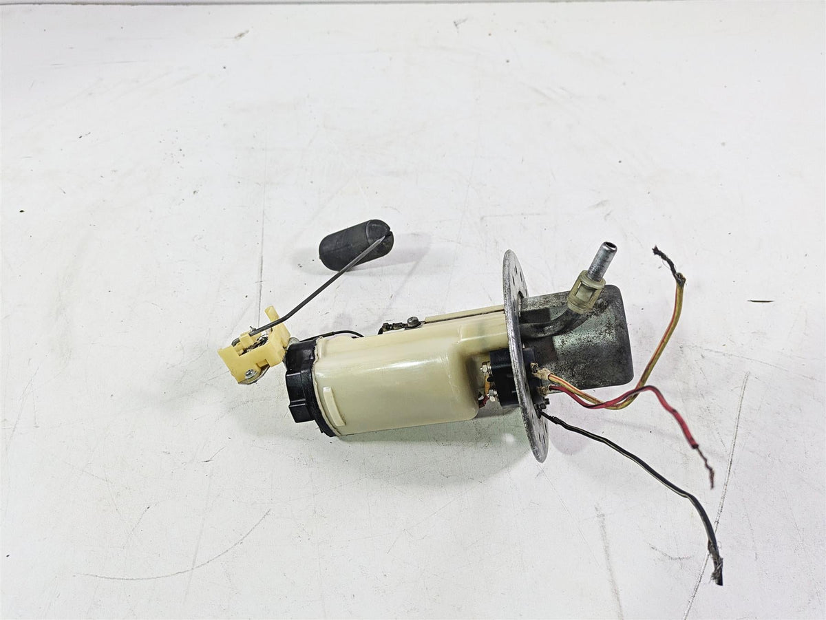 2007 Suzuki GSXR600 Fuel Gas Petrol Pump - Tested - Needs Plug 15100-01H00 {{ shop.shopifyCountryName }} - Mototech271