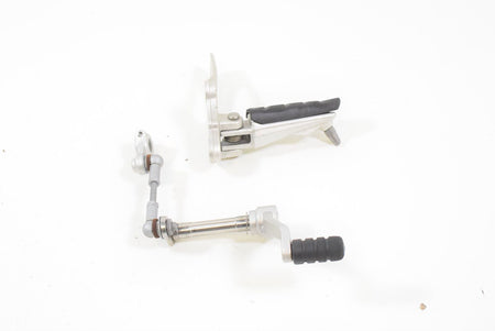 2014 BMW R1200R R1200 R K27 Front Right Footpeg Shifter Peg 46717728691 {{ shop.shopifyCountryName }} - Mototech271