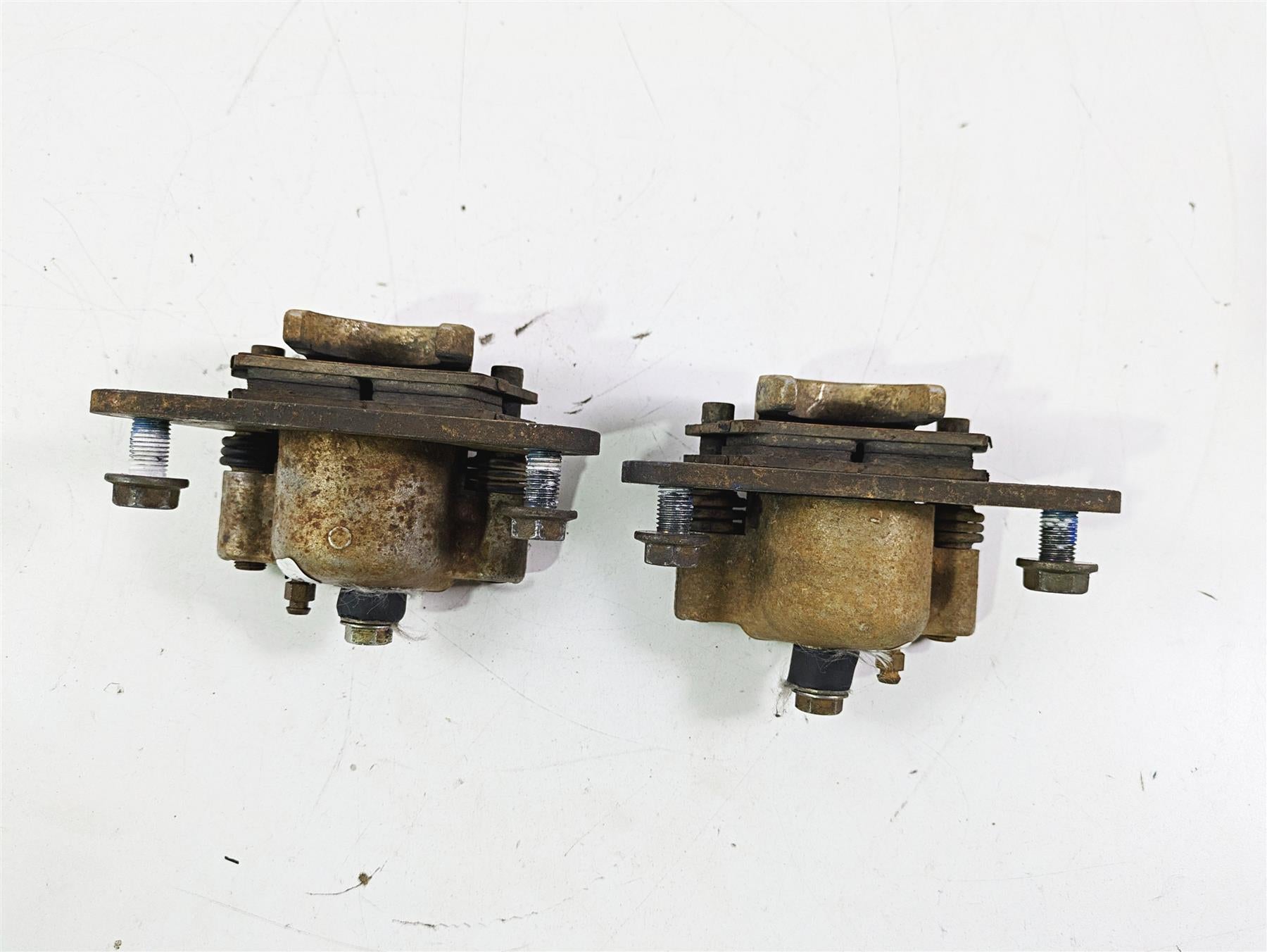 2022 Polaris Ranger 1000 Premium Rear Brake Caliper Set 1914103 1914104 {{ shop.shopifyCountryName }} - Mototech271