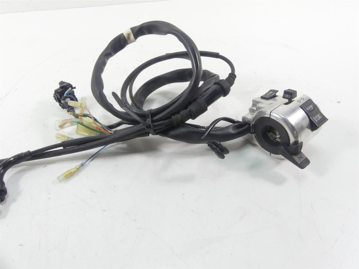 2007 Honda VT1100 C Shadow Spirit Left Hand Controls Switch 35020-MAH-A00 {{ shop.shopifyCountryName }} - Mototech271