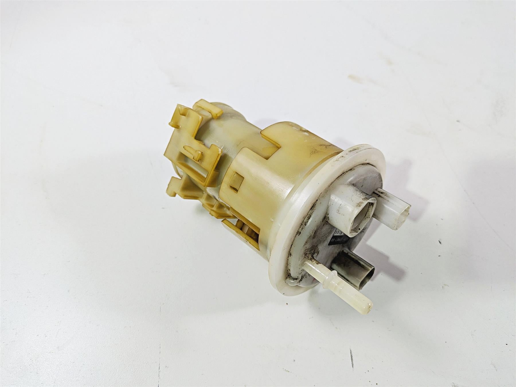 2007 Yamaha XVS1300 V-Star Denso Fuel Gas Petrol Pump -Tested 3D8-13907-00 {{ shop.shopifyCountryName }} - Mototech271