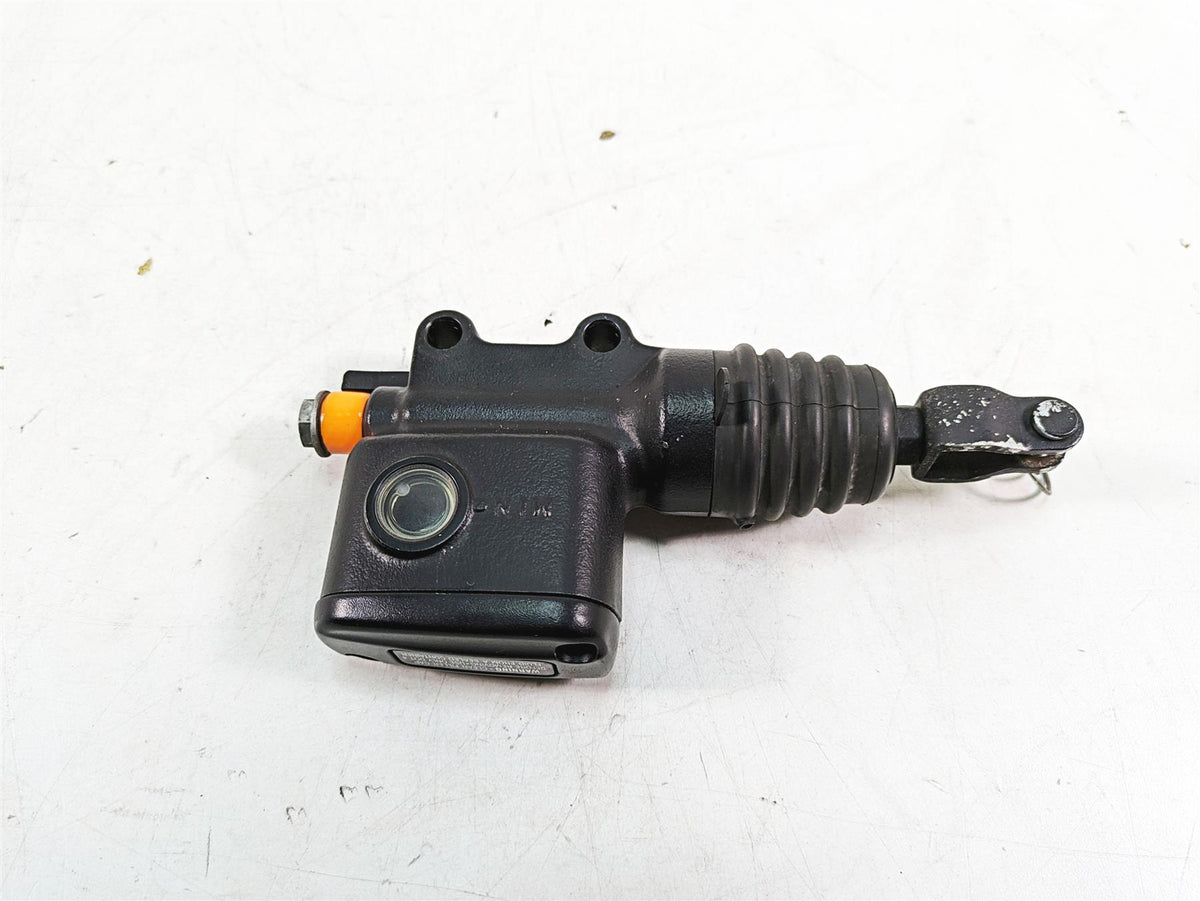 2020 Harley Softail FXBB Street Bob Rear Brake Master Cylinder 5/8" 41700460 {{ shop.shopifyCountryName }} - Mototech271