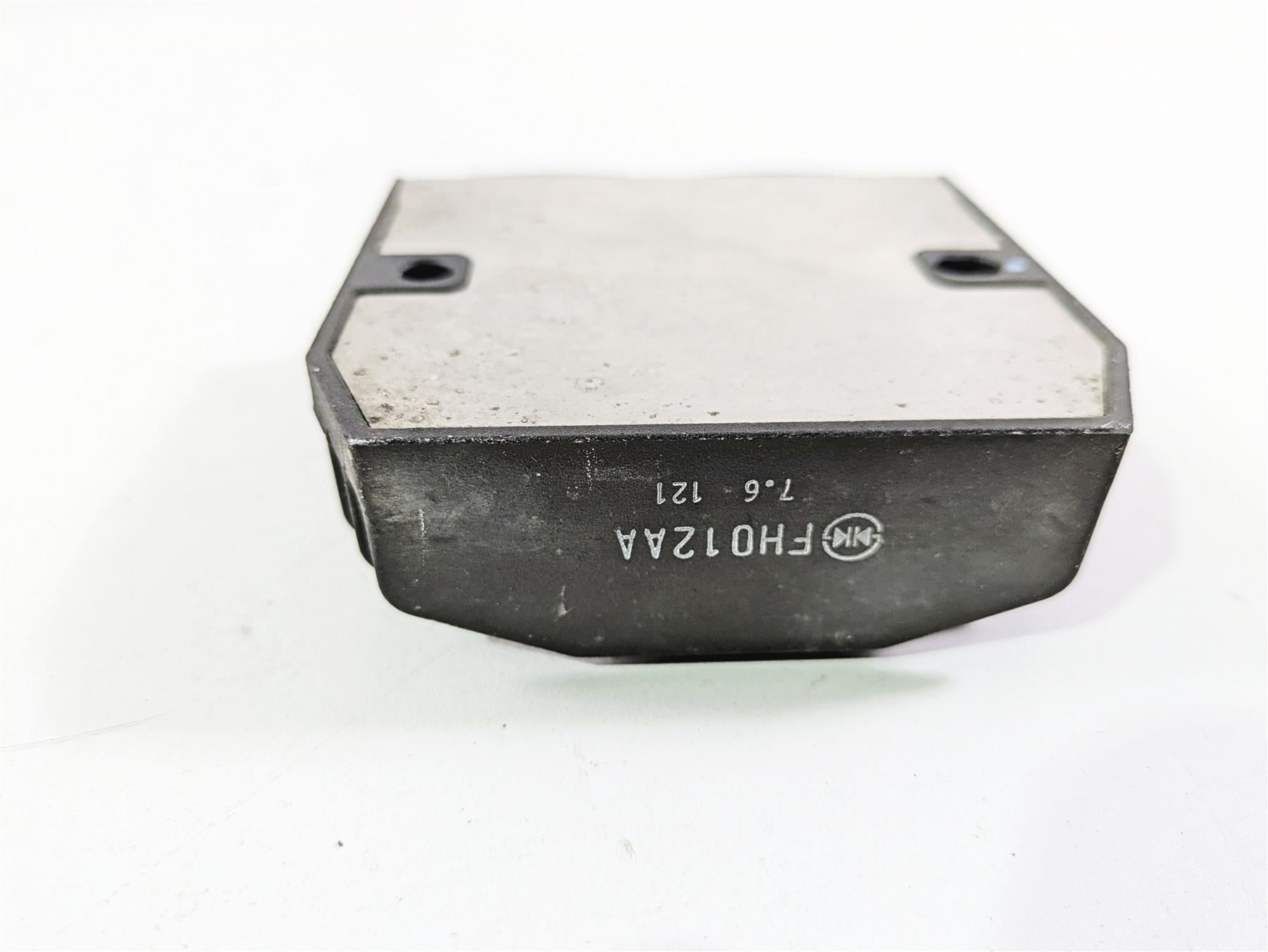 2008 Yamaha XVS1300 V-Star Tourer Rectifier Voltage Regulator 1D7-81960-01-00 {{ shop.shopifyCountryName }} - Mototech271