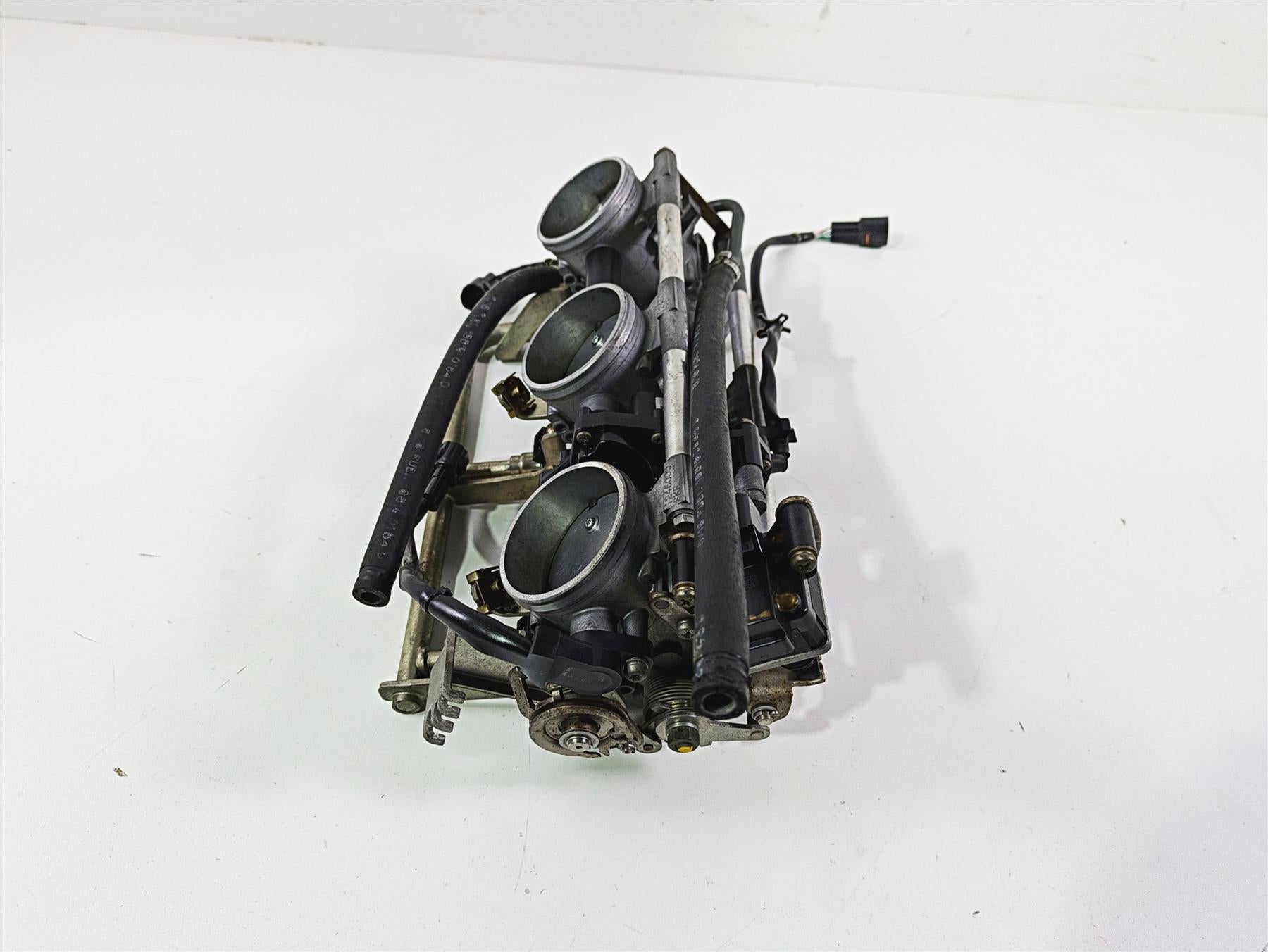 2006 Triumph Rocket 3 Throttle Body Fuel Injection - Keihin Tested T1245100 {{ shop.shopifyCountryName }} - Mototech271