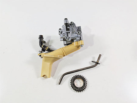 2016 Yamaha YZF R1 RN32 Oil Pump & Pick Up Tube -Tested 2CR-13300-00-00 {{ shop.shopifyCountryName }} - Mototech271